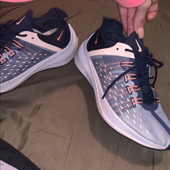 Nike - Picture 5 of 7